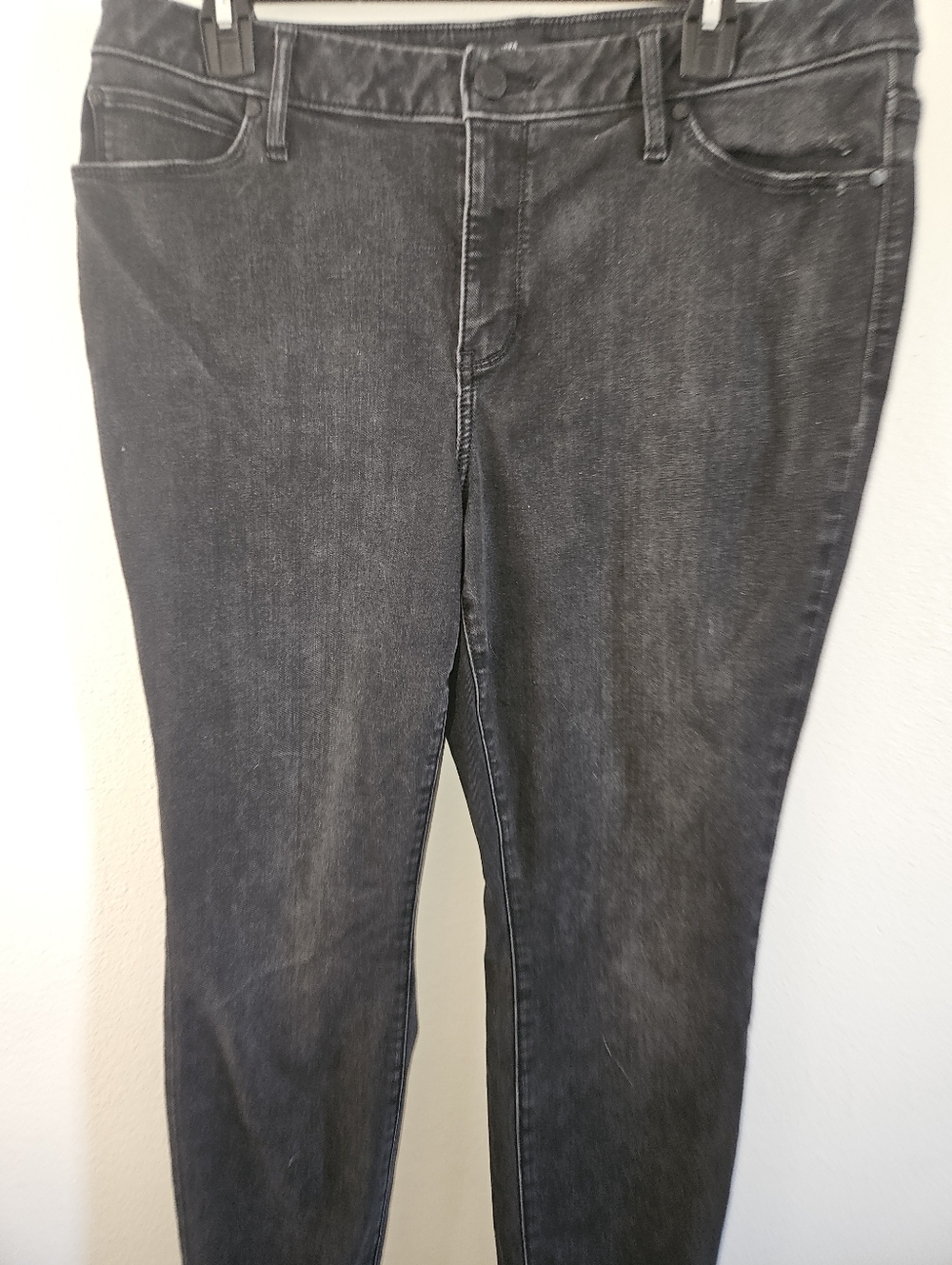 Simply Vera Vera Wang Womans Black Skinny Jeans Size 16 - Picture 6 of 15